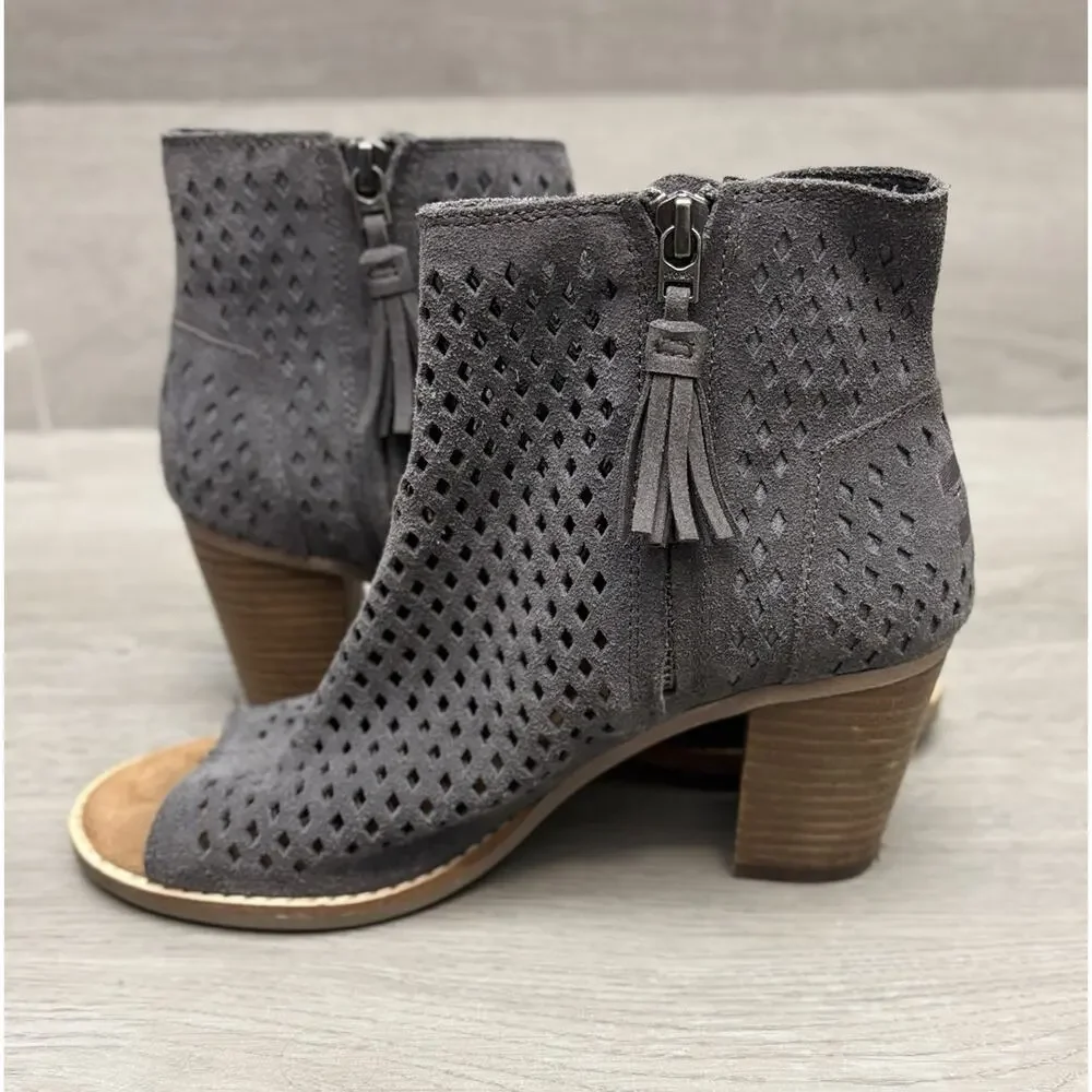 Toms Cut Out Bootie Sandal Peep Toe Zip-Up Gray Suede Stacked Heel Sandal 7M